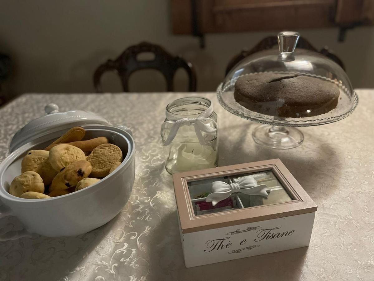Beb Montefratta Bed & Breakfast Fratta Terme Eksteriør bilde